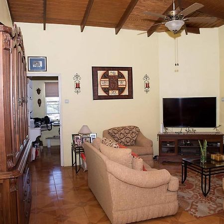 Apartament Altare - Breezy with a View Grand Anse Zewnętrze zdjęcie